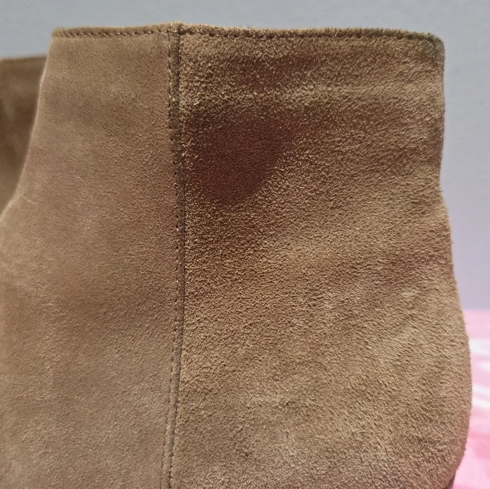 Women's Aquatalia Fuoco Suede Ankle Boots Champagne, Size 7.5M - Picture 8 of 16